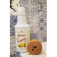 Чистящее универсальное средство по уходу за домом Thieves Household Cleaner 426 ml 